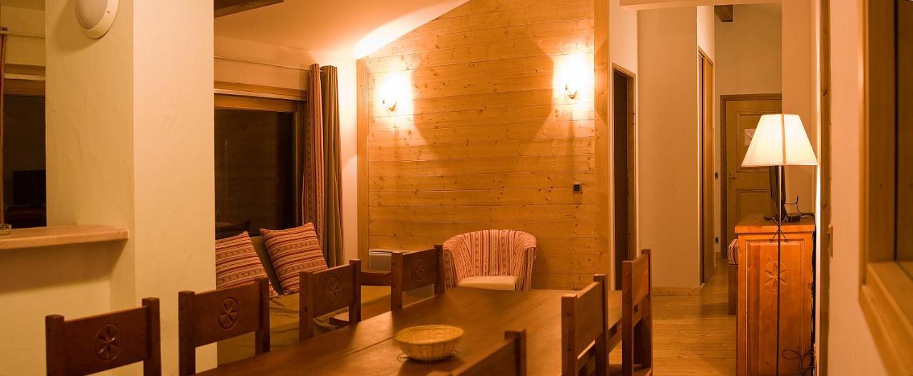 Four-Bedroom Apartment Loggia,1377884585:JPEG